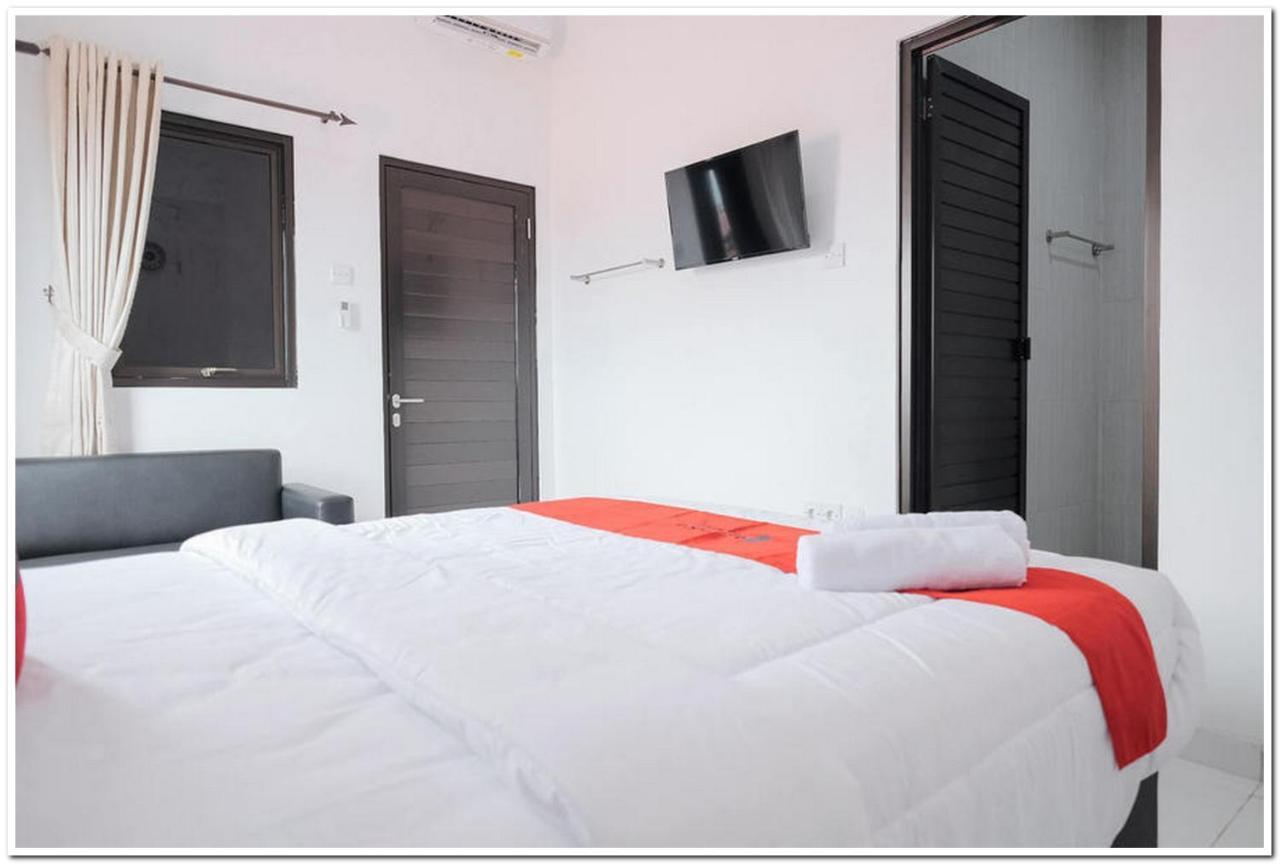 Reddoorz Near Kota Tua 2 Hotel Jakarta Buitenkant foto